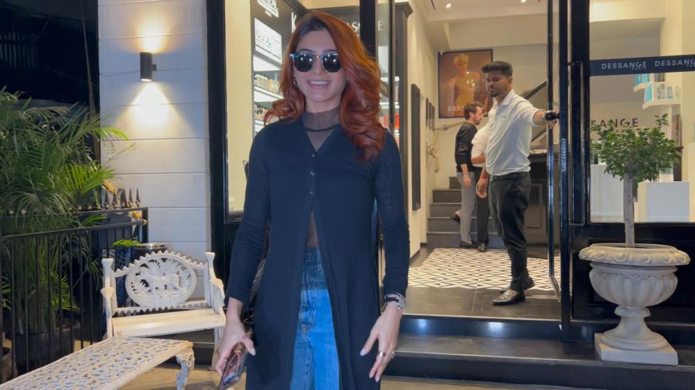 samantha-ruth-prabhu-was-spotted-at-a-salon-in-bandra-looking-fresh-and-stylish-after-her-pampering-session